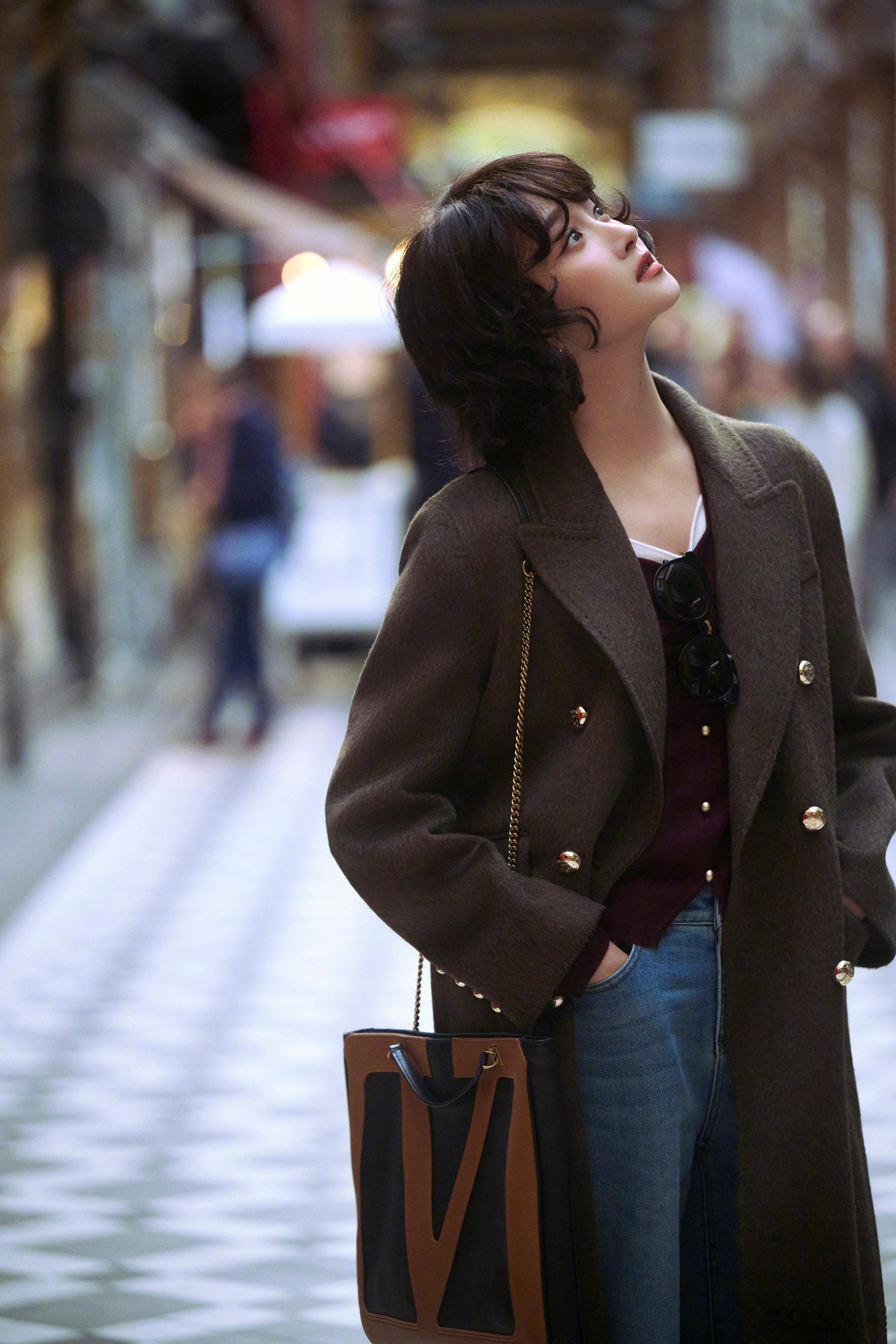 巴黎走走停停，从白天走到了黑夜👣#晓晓世界# ​​​