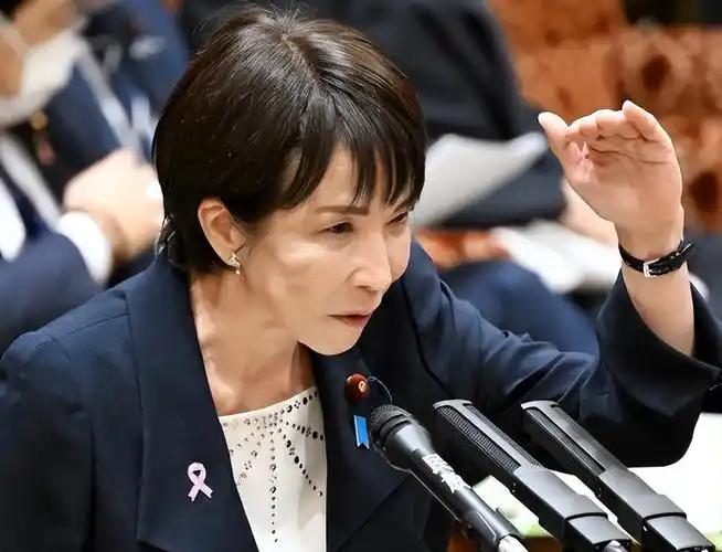 开始暗战，日本借7国之手，在境外发射进攻导弹，距南海仅230公里..
 
202
