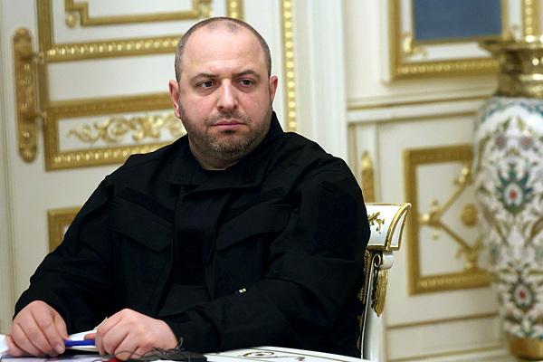 2月4号当天，乌美俄三方谈判代表再次聚集在阿联酋的首都阿布扎比会谈。会谈的形式是