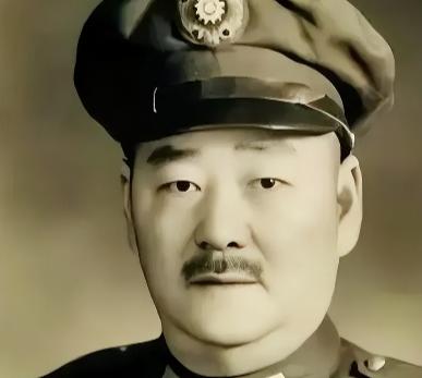 国民党原军司令刘峙的父亲，被村中恶霸活生生打死，刘峙返回家乡，看到杀父仇人，村民