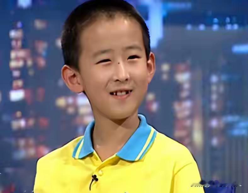 曾经10岁高考、16岁读博的张炘炀，把“天才”二字焊在身上，如今29岁银行卡只剩