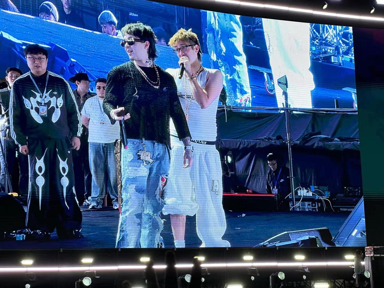 wolfgang❤️‍🔥 kkluv 那奇沃夫 玉 音乐节现场感染力太强了 ?