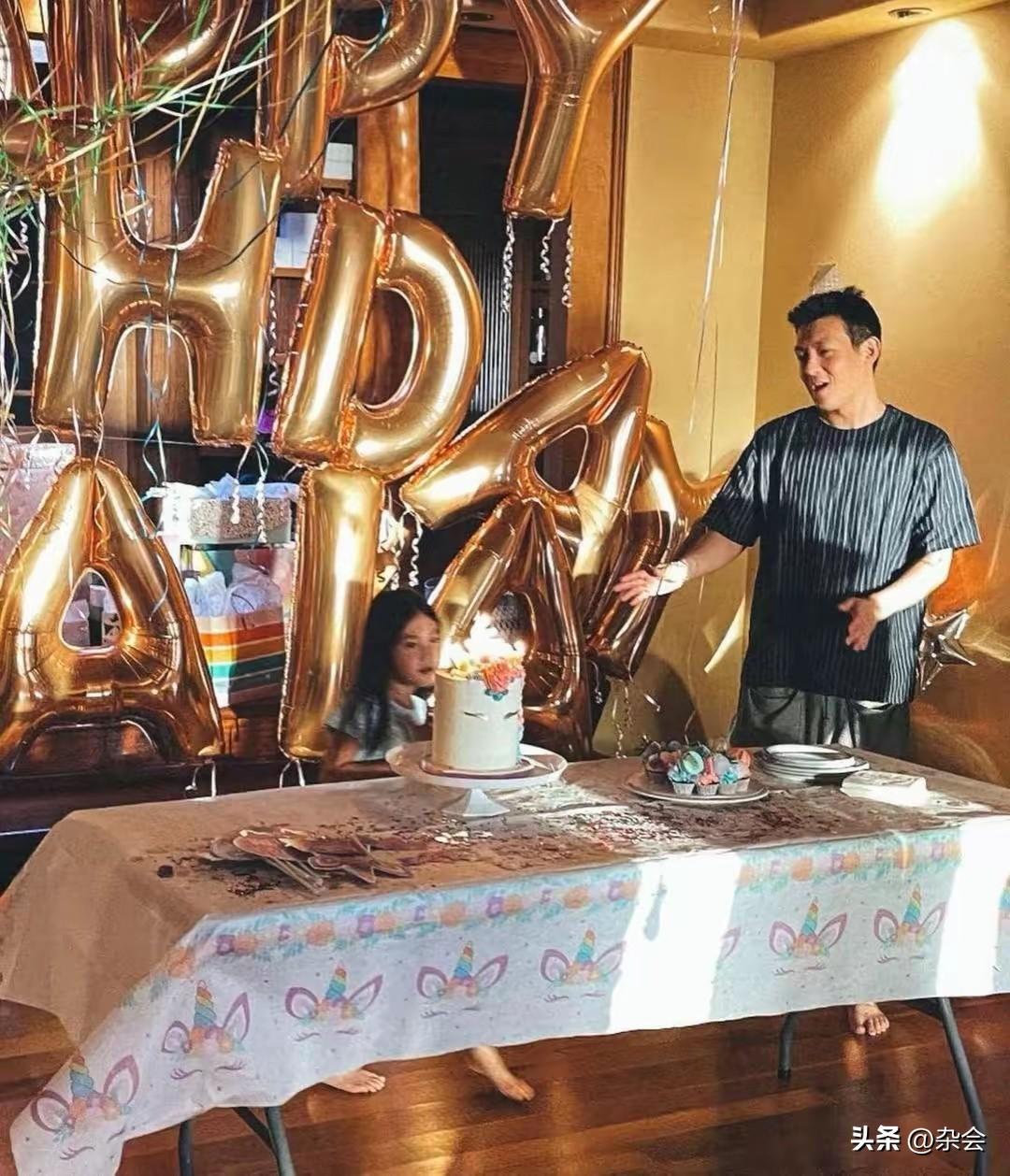 陈冠希家的基因盲盒开得真好！9岁女儿庆生照曝光，这五官简直是一比一复制粘贴了妈妈