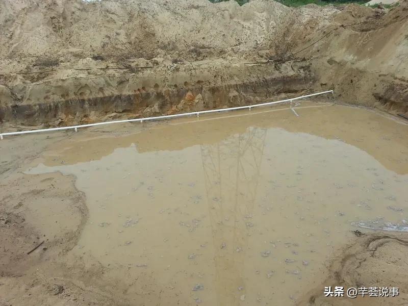 司机跌入泥沙沉淀池溺亡，保险却拒赔，这事儿真让人糟心。就拿这起事件来说，司机辛苦