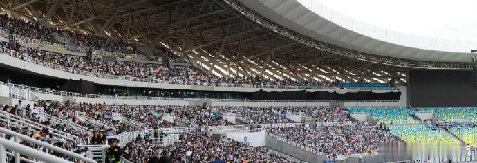 TF四代五公橹穆灯牌TF 四代五公首场，抬头就能看见成片橹穆灯牌 五公橹穆灯牌