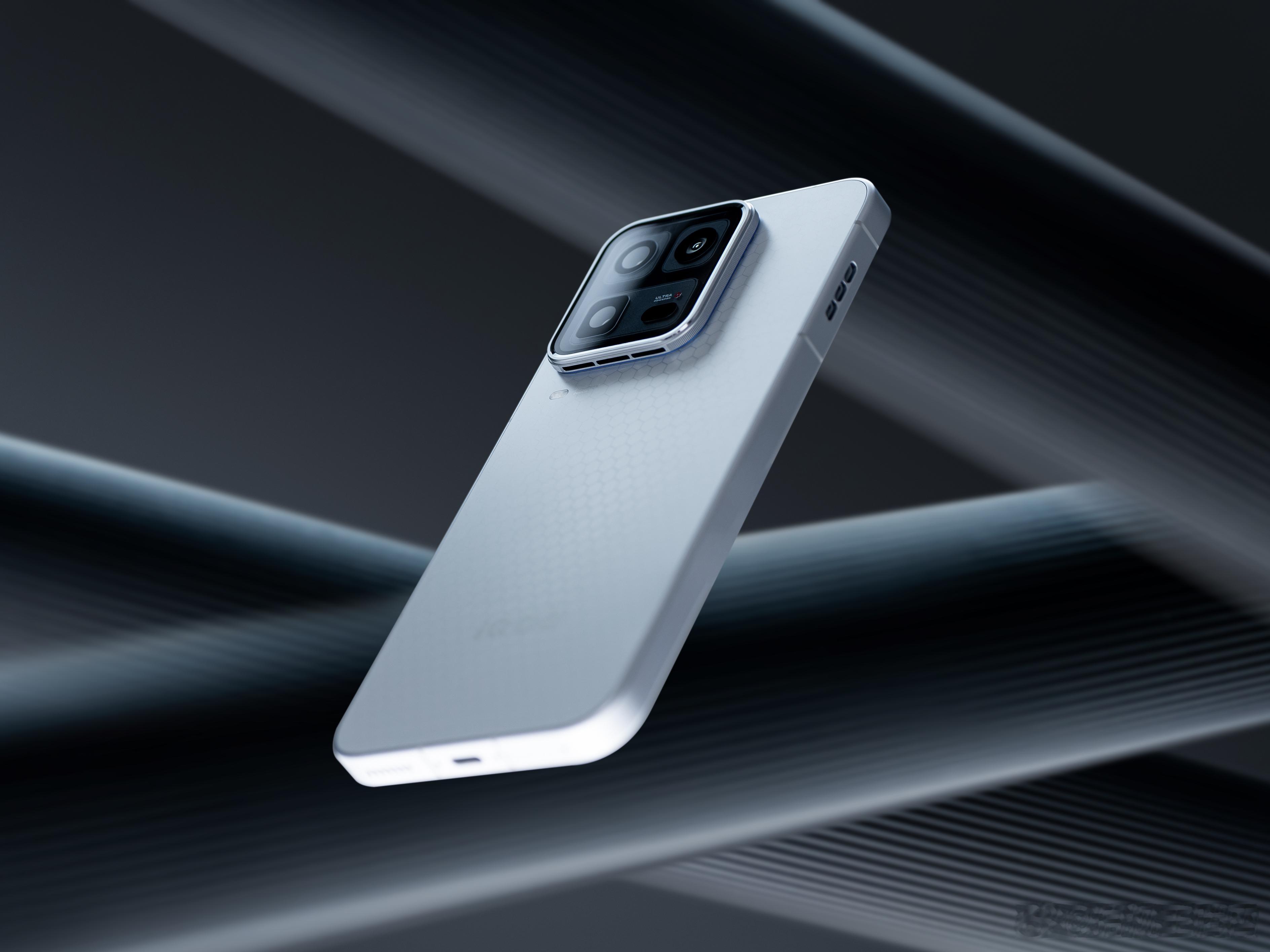 【iQOO 15 Ultra真机图赏】拍了组图给大家感受下，和其它家想要刻意去凸