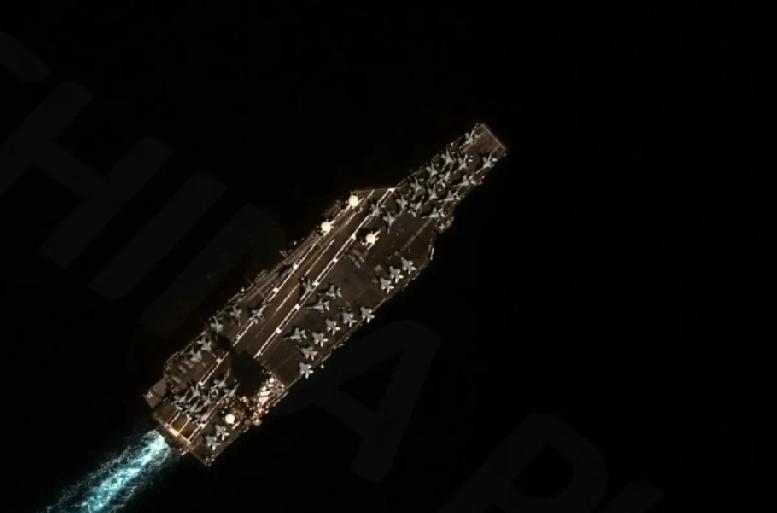 中国卫星太牛了，直接清楚拍到美国福特号航母CVN - 78驶出地中海苏达湾海军基