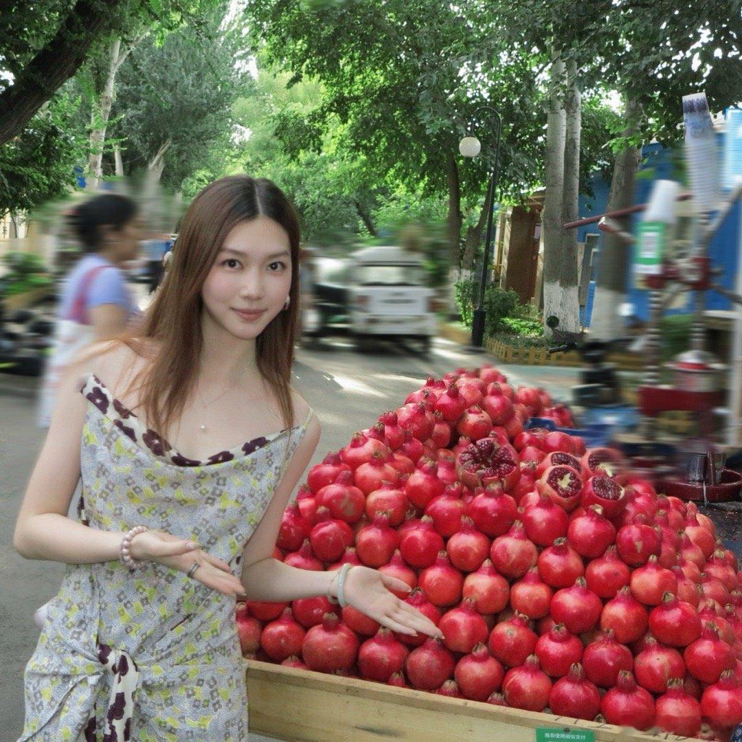六星街里……  ​​​