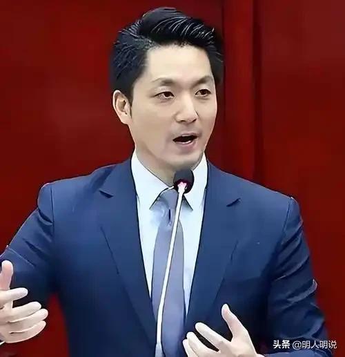 台北选情急剧反转，蒋万安民调被追近，根本原因在自身明人明说
 
根据近期岛内公开