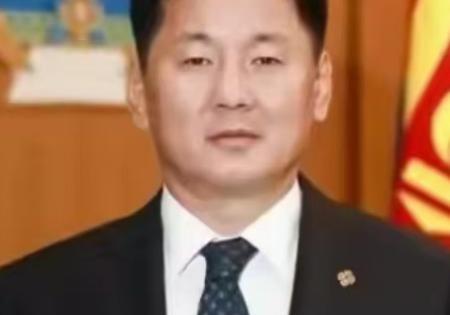 如果蒙古国也加入北约，那么蒙古国会不会成为第二个乌克兰？就这么说吧，要是蒙古国上