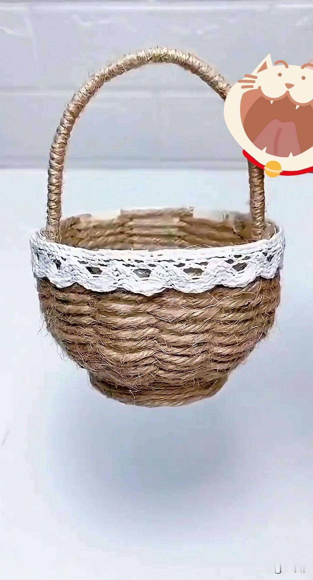 什么时候，你已经有了父母的影子？
一、擦过嘴的纸巾，顺带擦一下别的地方的灰尘。
