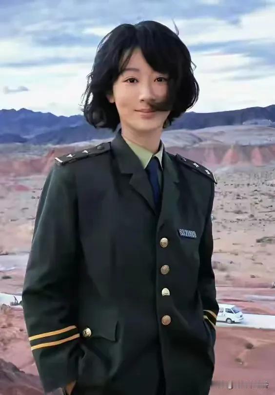 人民日报力挺《生命树》中白菊的饰演者杨紫，这事儿可太不简单了。它可不只是对杨紫个