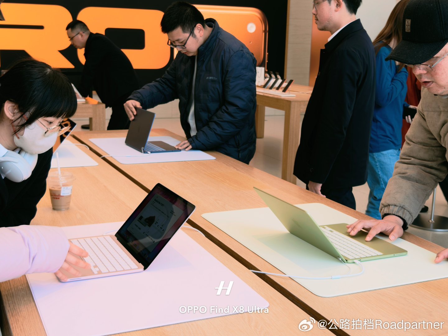 Apple现在的打法非常清晰，手机，手表，平板，电脑，都已经完成了适合各个年龄段