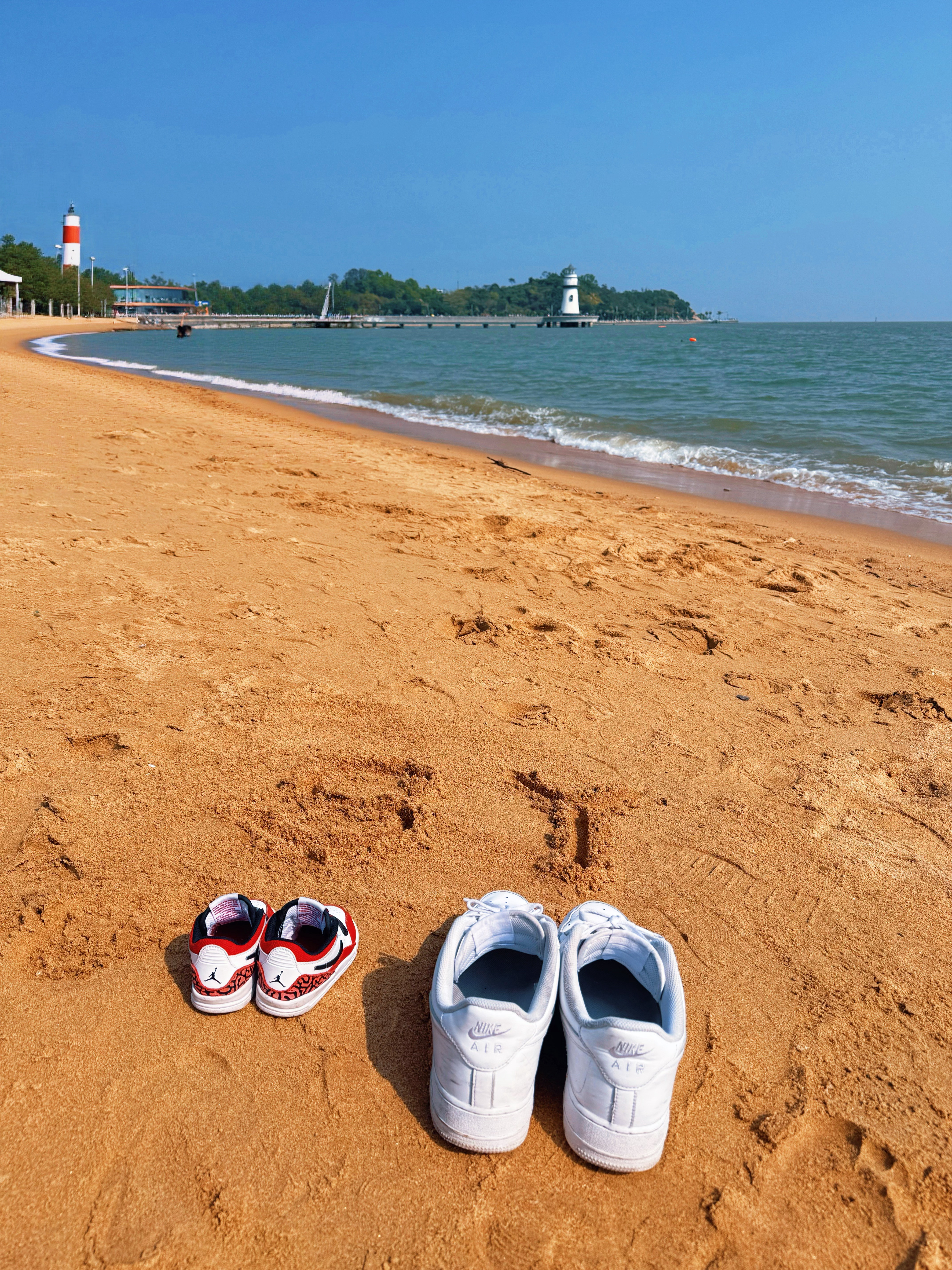 一双鞋丈量世界，一双鞋装满期待！ 珠海