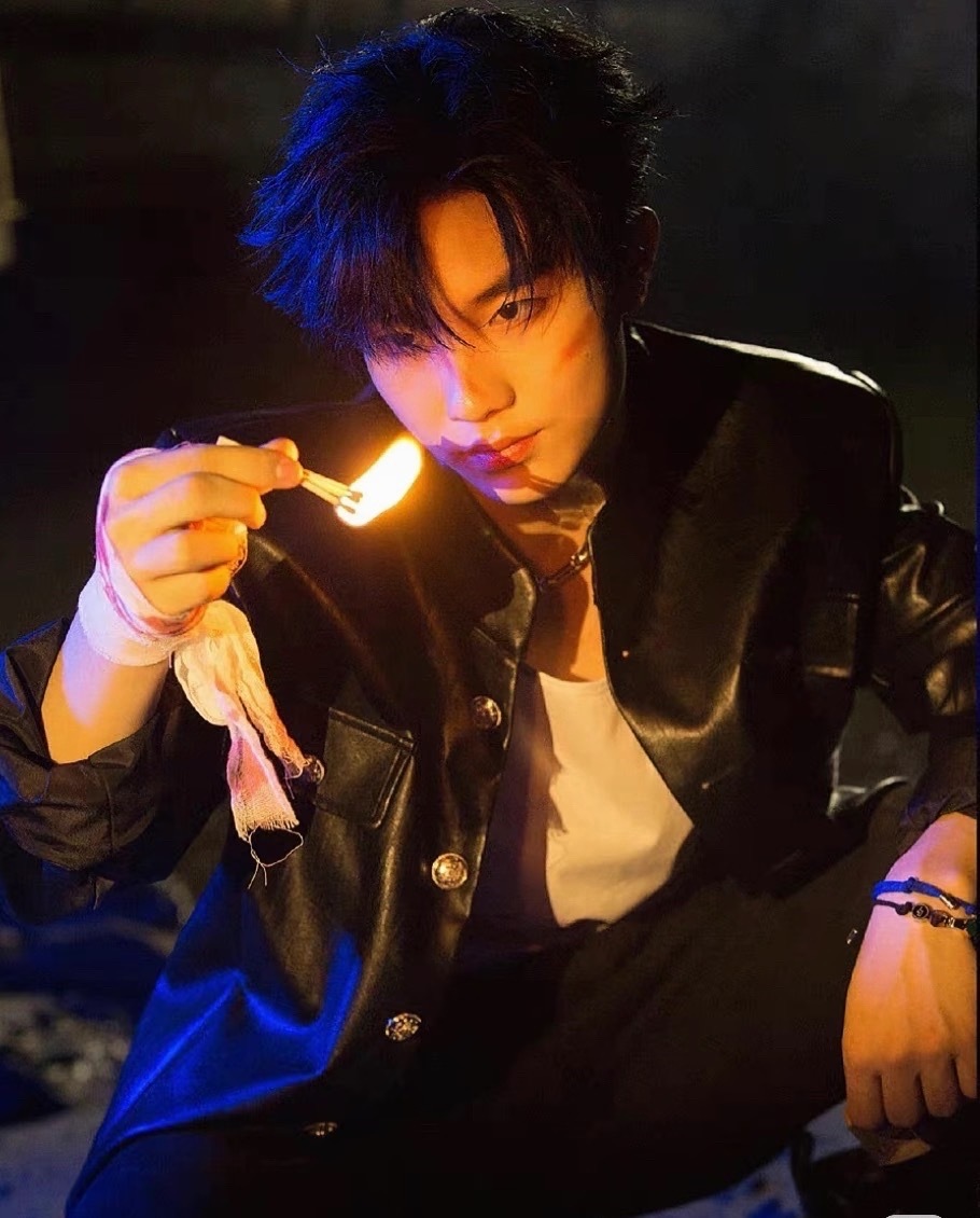 苏新皓苏新皓ELLE人生四格论苏新皓勾引我的一百种方式