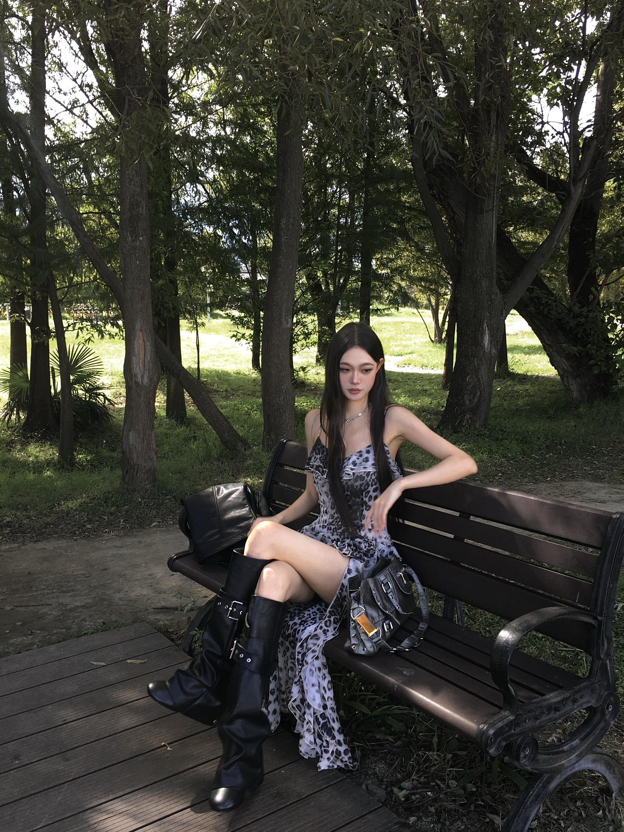 洱海边。一个幸福的午后