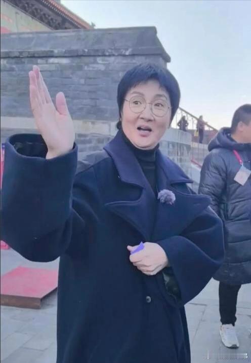 孙楠近照 孙楠近照，简直瘦成了徐帆？ 