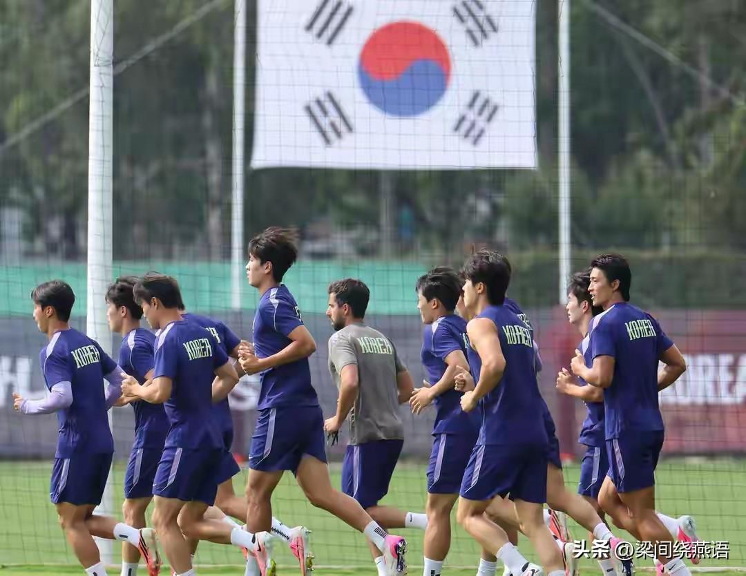 2026世界杯小组赛E组末轮，已提前锁定小组第一的德国队1-2遭厄瓜多尔逆转。这