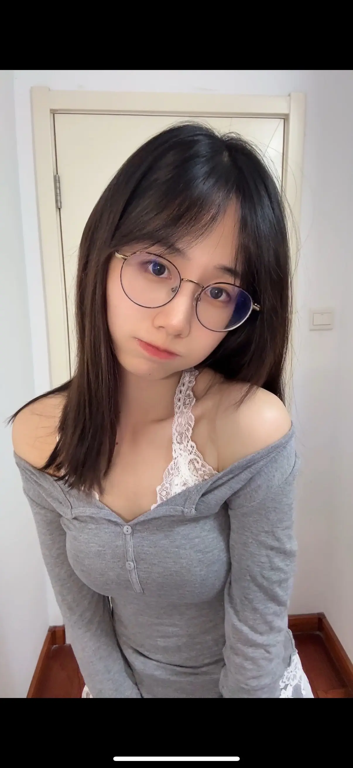 不要跟我比懒，因为我懒得和你比