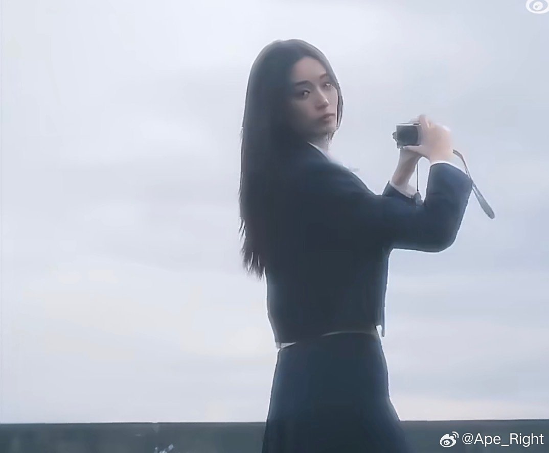 徐艺洋24年6月的肚子徐艺洋24年6月发的肚子 徐艺洋24年6月发的肚子，来看看