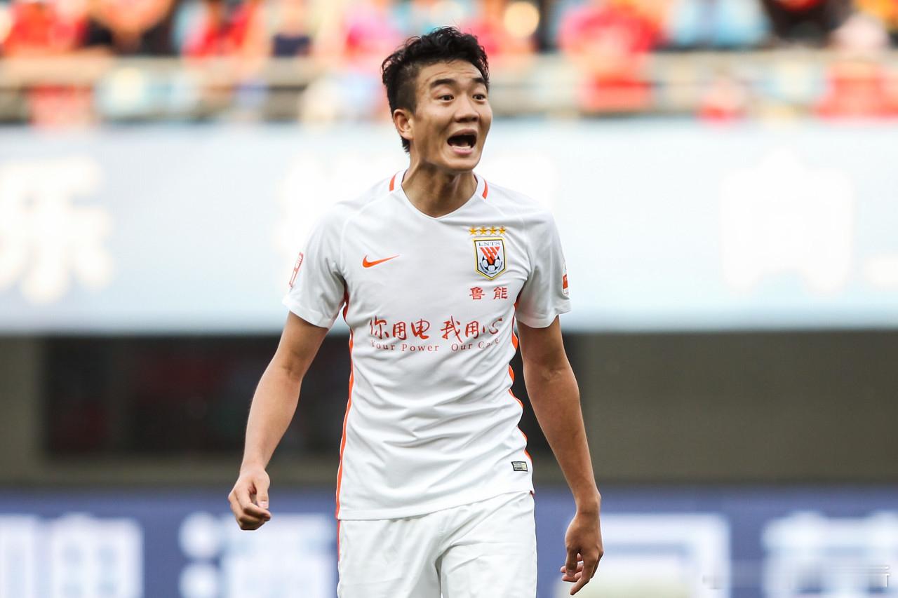 球迷去世当天戴琳转款5000元:不管他以前说过怎样的话 先救命要紧上游新闻报道了