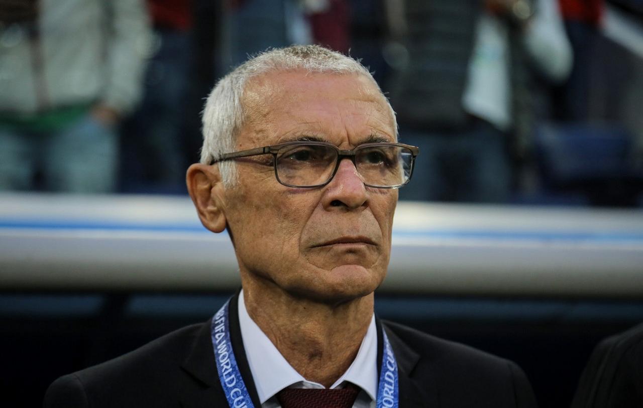 还记得01/02赛季第一回合的米兰德比吗？
2001年10月21日，米兰在客场迎