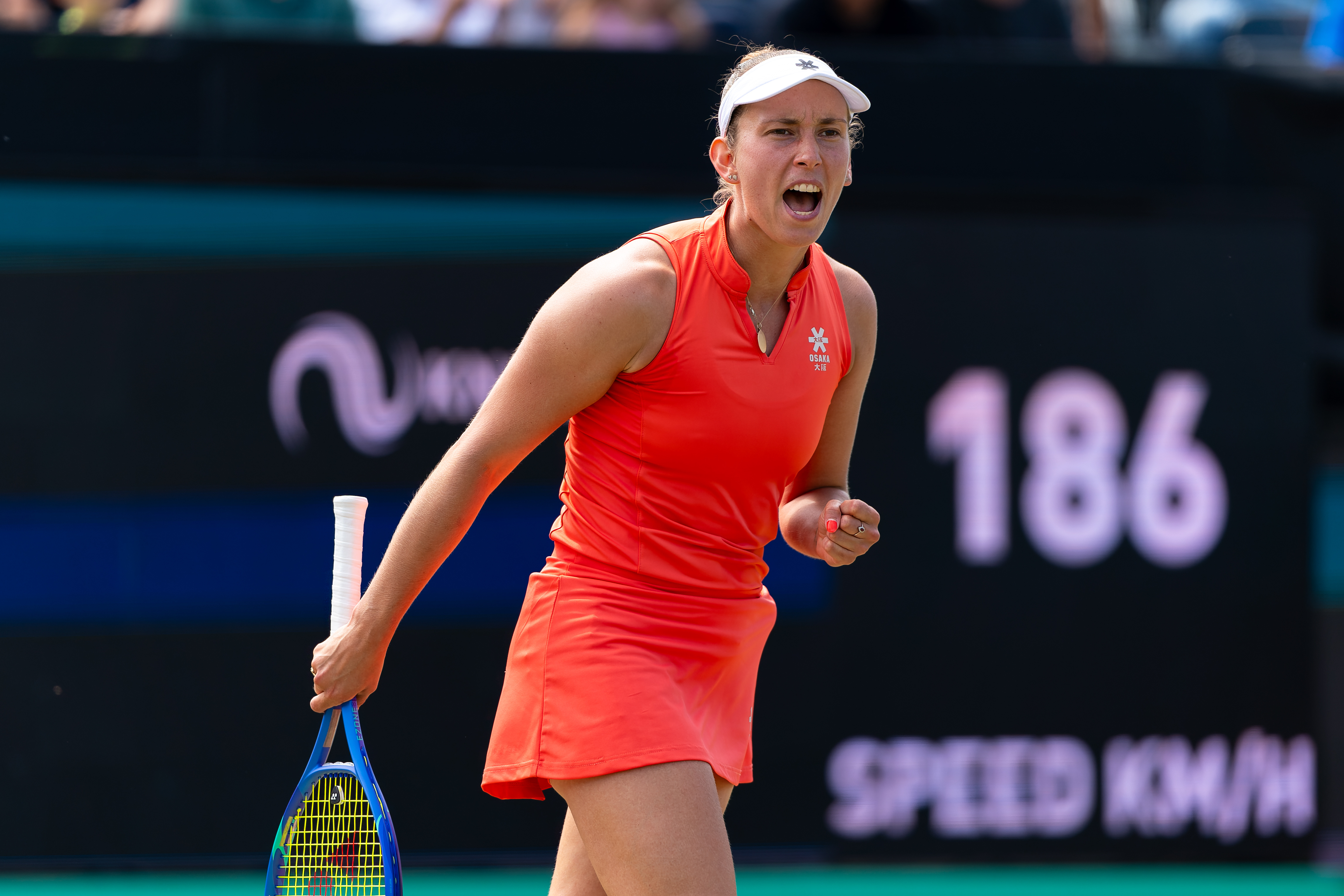 梅尔滕斯斩获生涯第10冠🏆WTA250斯海尔托亨博斯站决赛，3号种子梅尔滕斯在