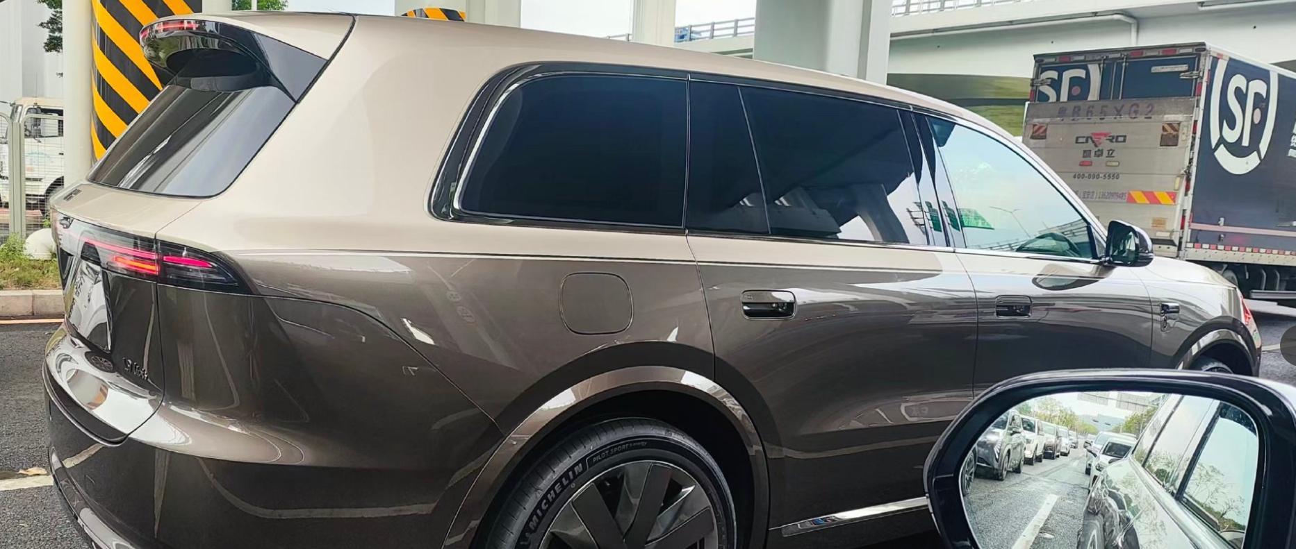 理想L9 Livis真车，你发现了什么信息？ 