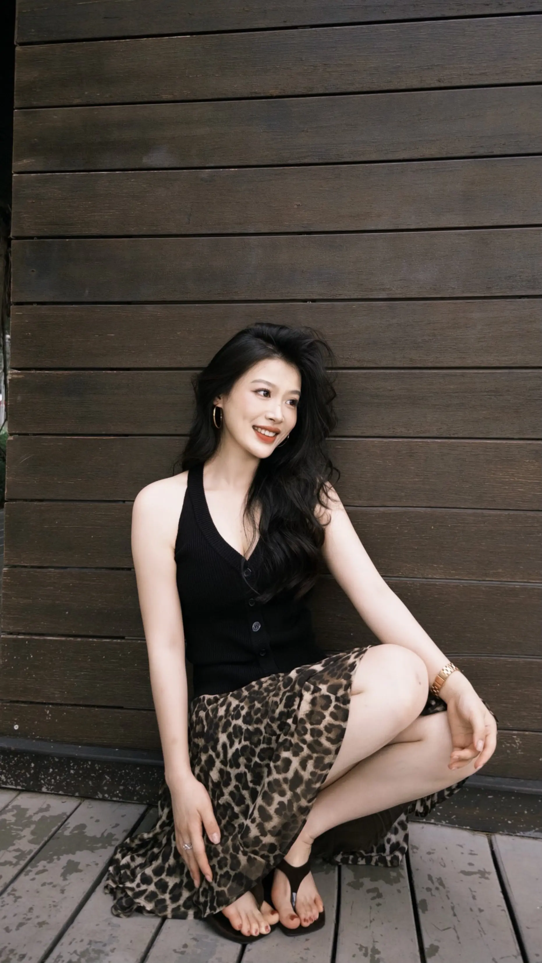 如果全世界都指责你 那姐姐就蹲下来抱抱你。