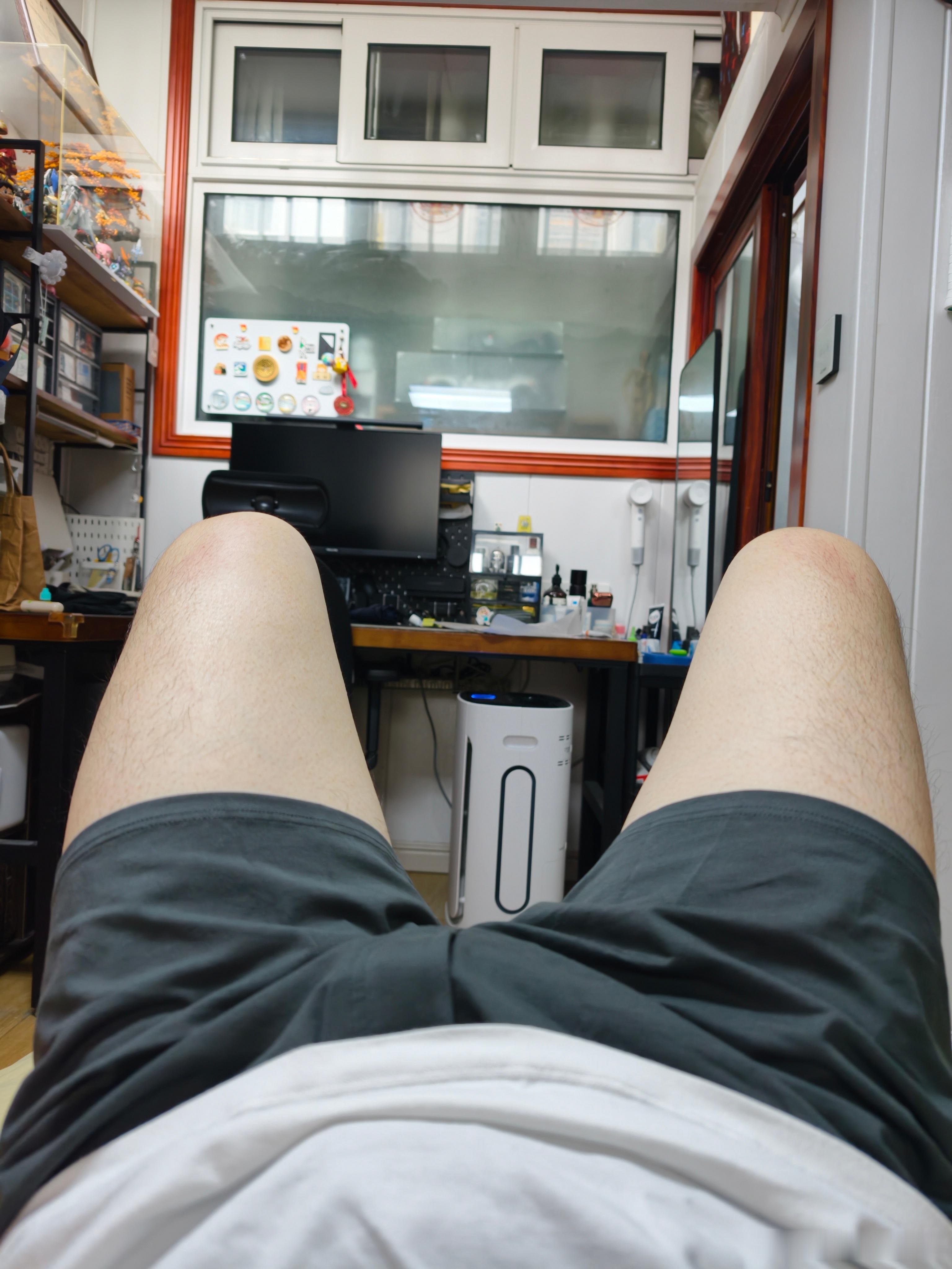 关空调，开窗开门，打扫卫生！（因为有清洁剂）开空调，关窗关门，洗澡躺平！ 