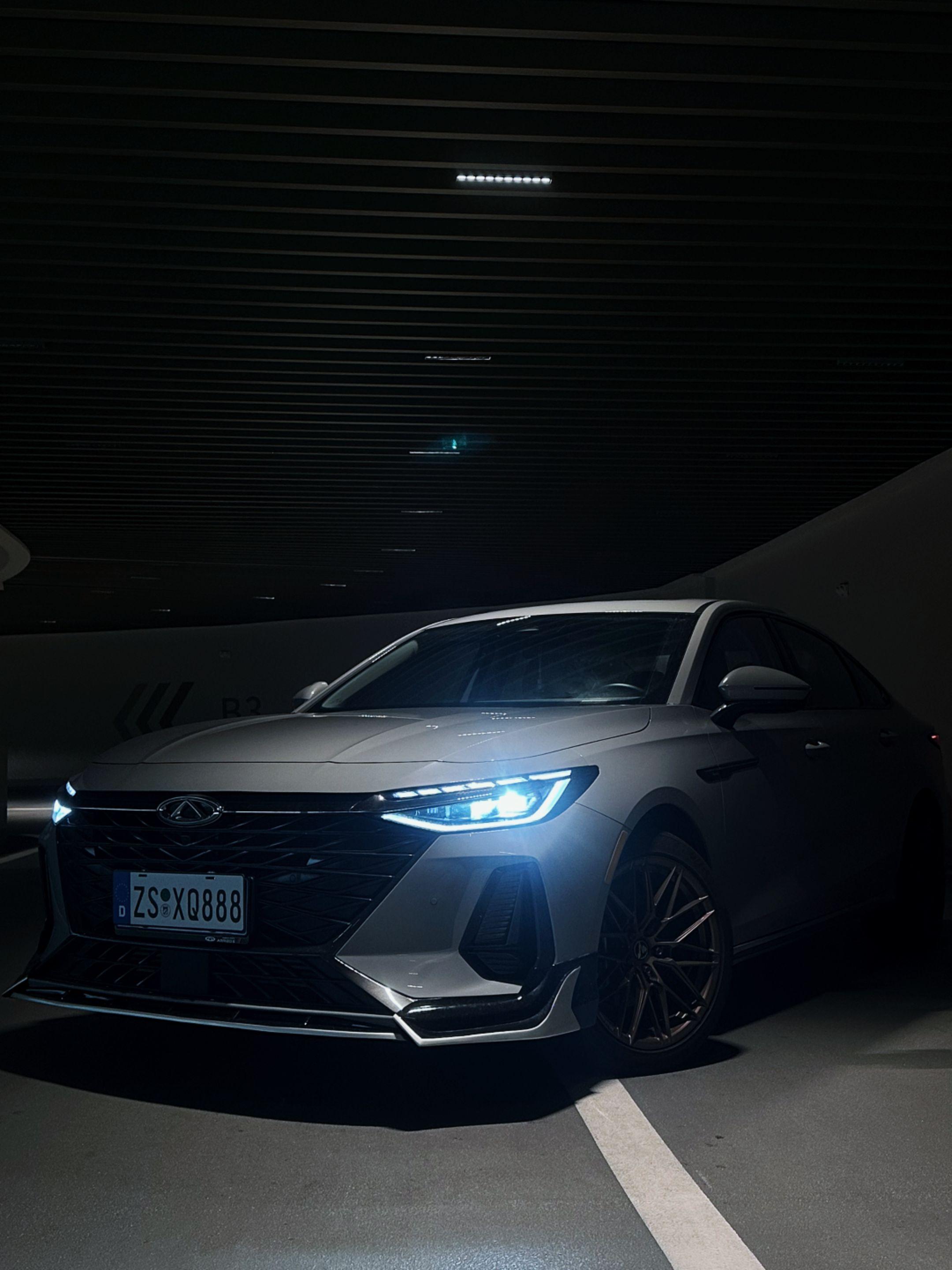 时间很快，但不可否认的是你陪伴了我的整个青春