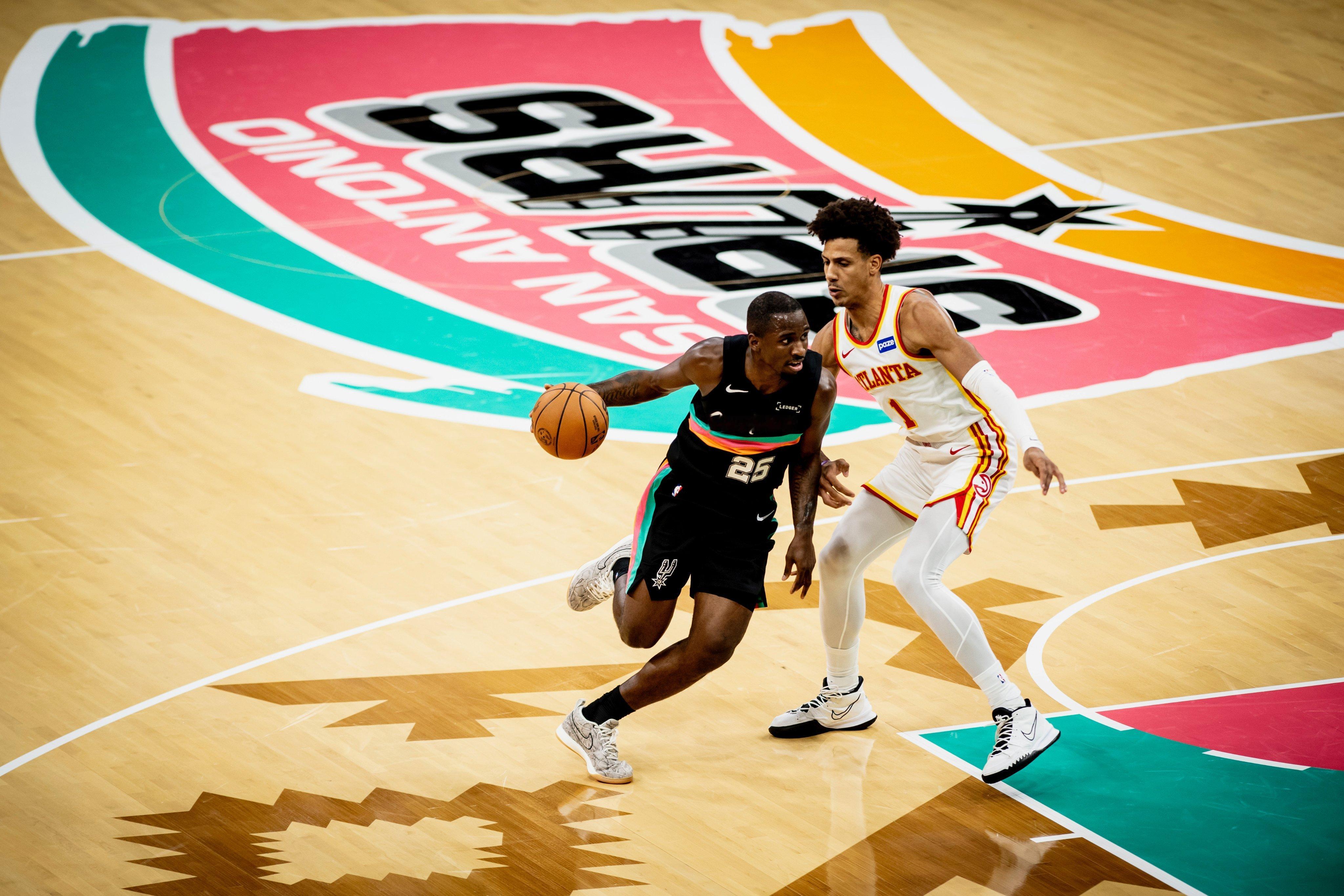 刺蜜们早上好马刺官方晒出加西亚昨天精彩图集 ｜ ｜