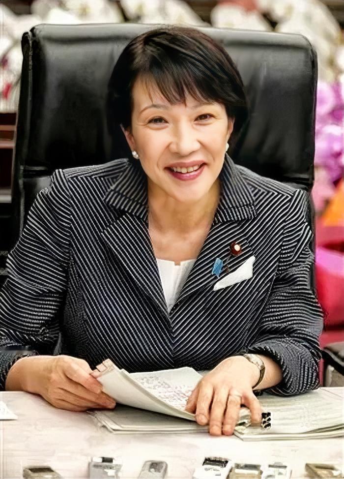 高市早苗计划在9月17日改组内阁
 
日本首相高市早苗，将于9月17日进行上台后