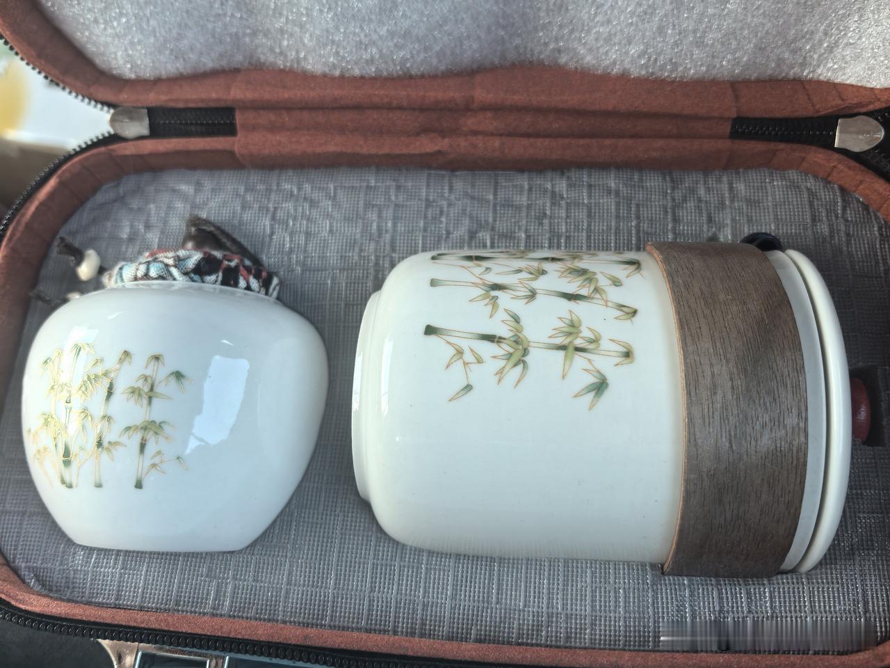 友情提示:今天讲的是一个有味道的故事，正在吃饭的朋友不要看这篇微头条，一定要等吃