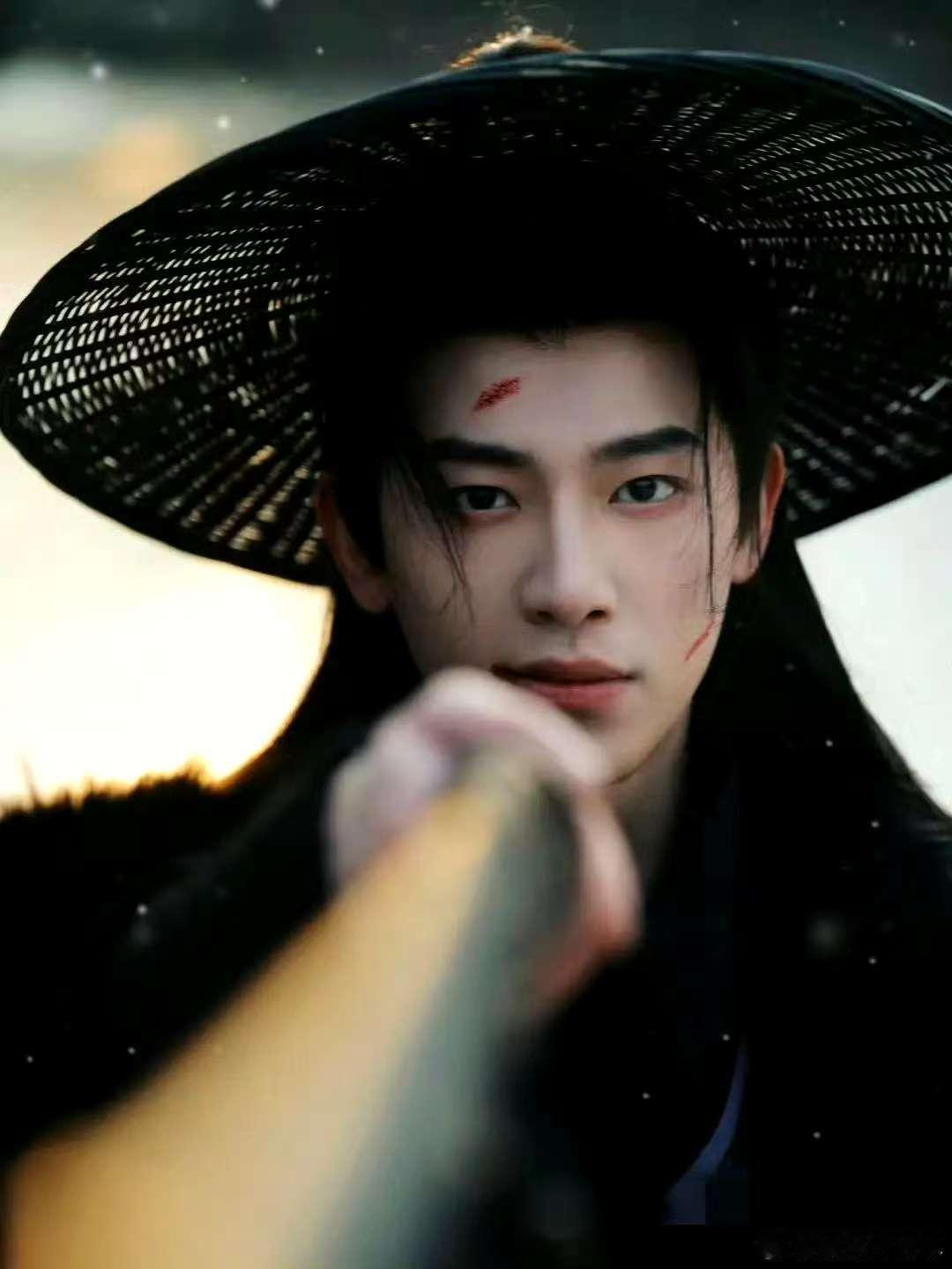 陈都灵[超话] 陈都灵成功召唤辛云来 谁能拒绝陈都灵和辛云来的合体！在节目里玩起