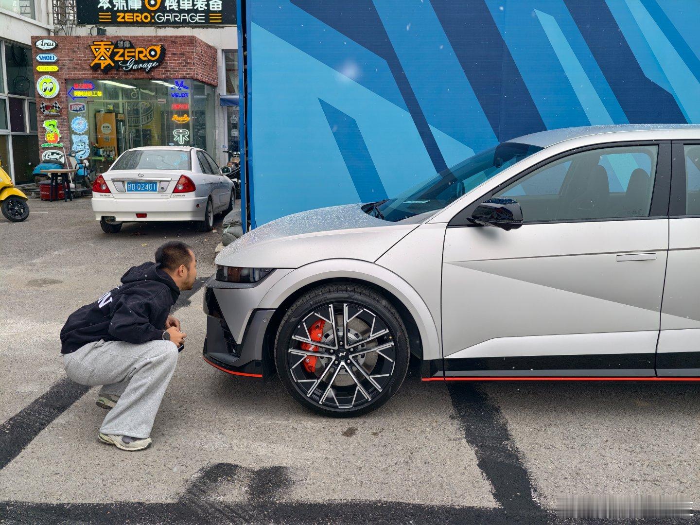 你在干嘛？偷车？ 北京·北京金港国际赛车场