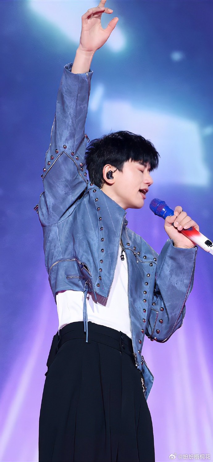 张杰回应还是张杰大方，言辞得当:过往的感情，我一直心存尊重，也祝各自安好张杰和谢