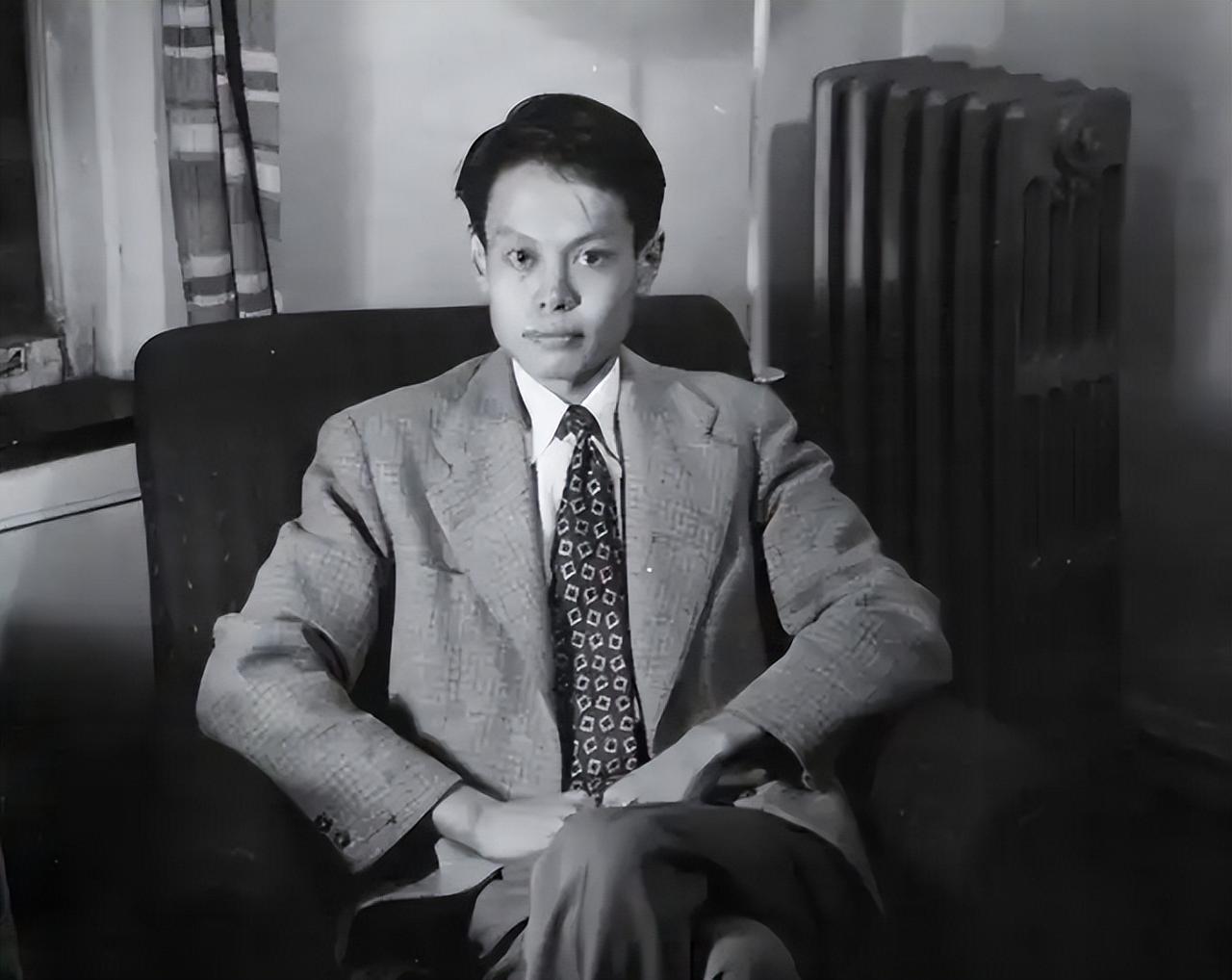 杨振宁的终身遗憾：22岁小舅子在他家自尽，父亲至死都未原谅他。

1957年夏天