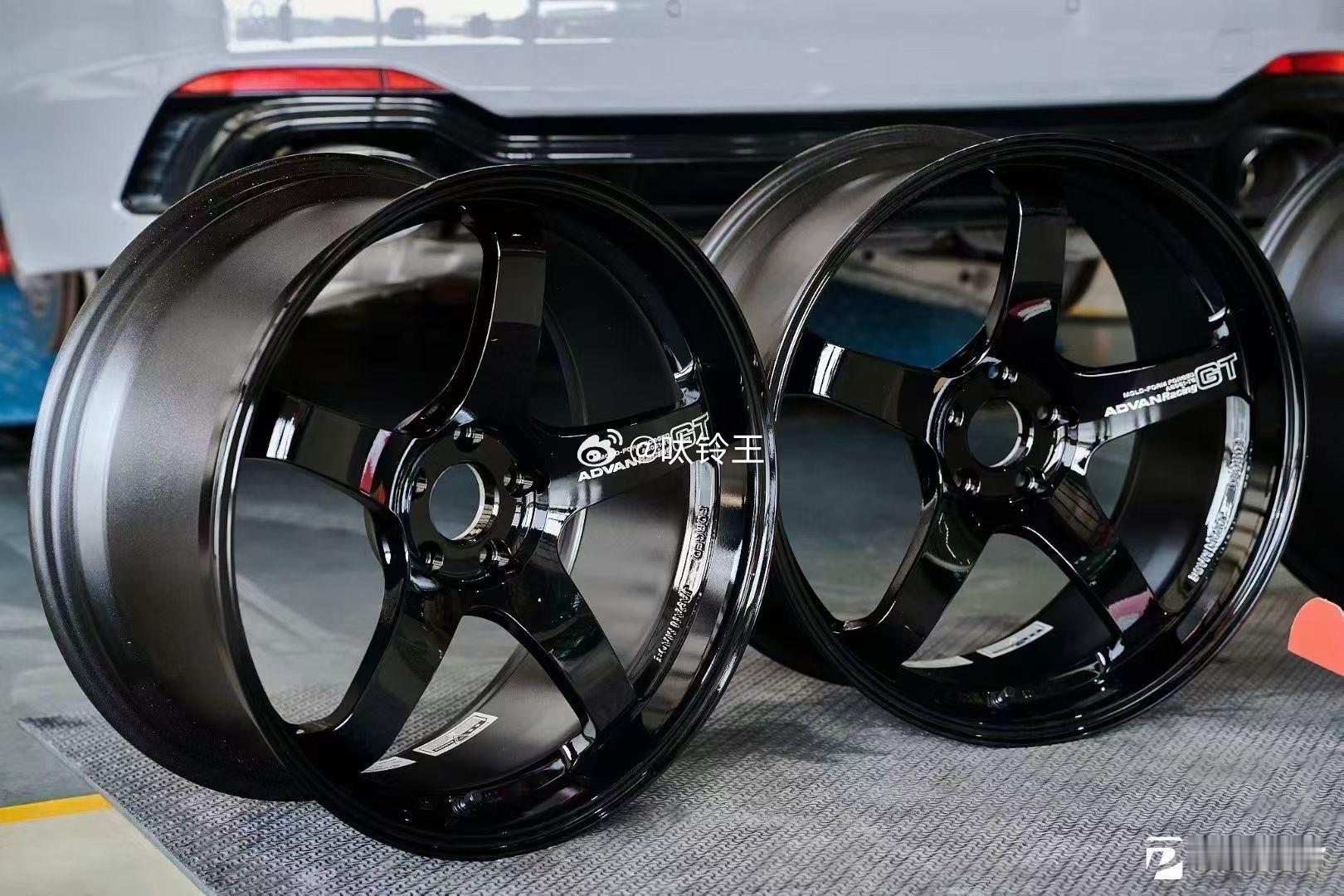🇯🇵ADVAN GT 黑色TBK19x9J et32 5x112 定制数据 