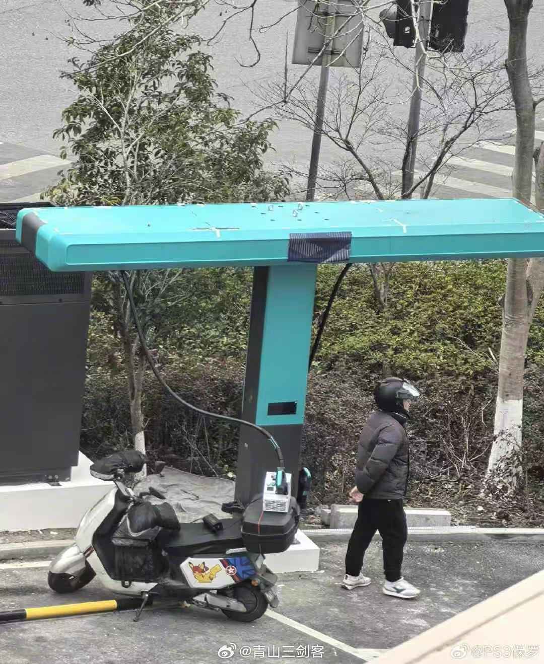 比亚迪闪充 充电鸡电动自行车是不是一秒就充满比亚迪闪充