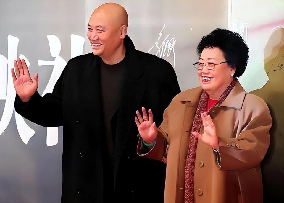 面相是不会骗人的，不信你看迟重瑞，准到你不敢信。迟重瑞一看就是那种脾气很好，性格