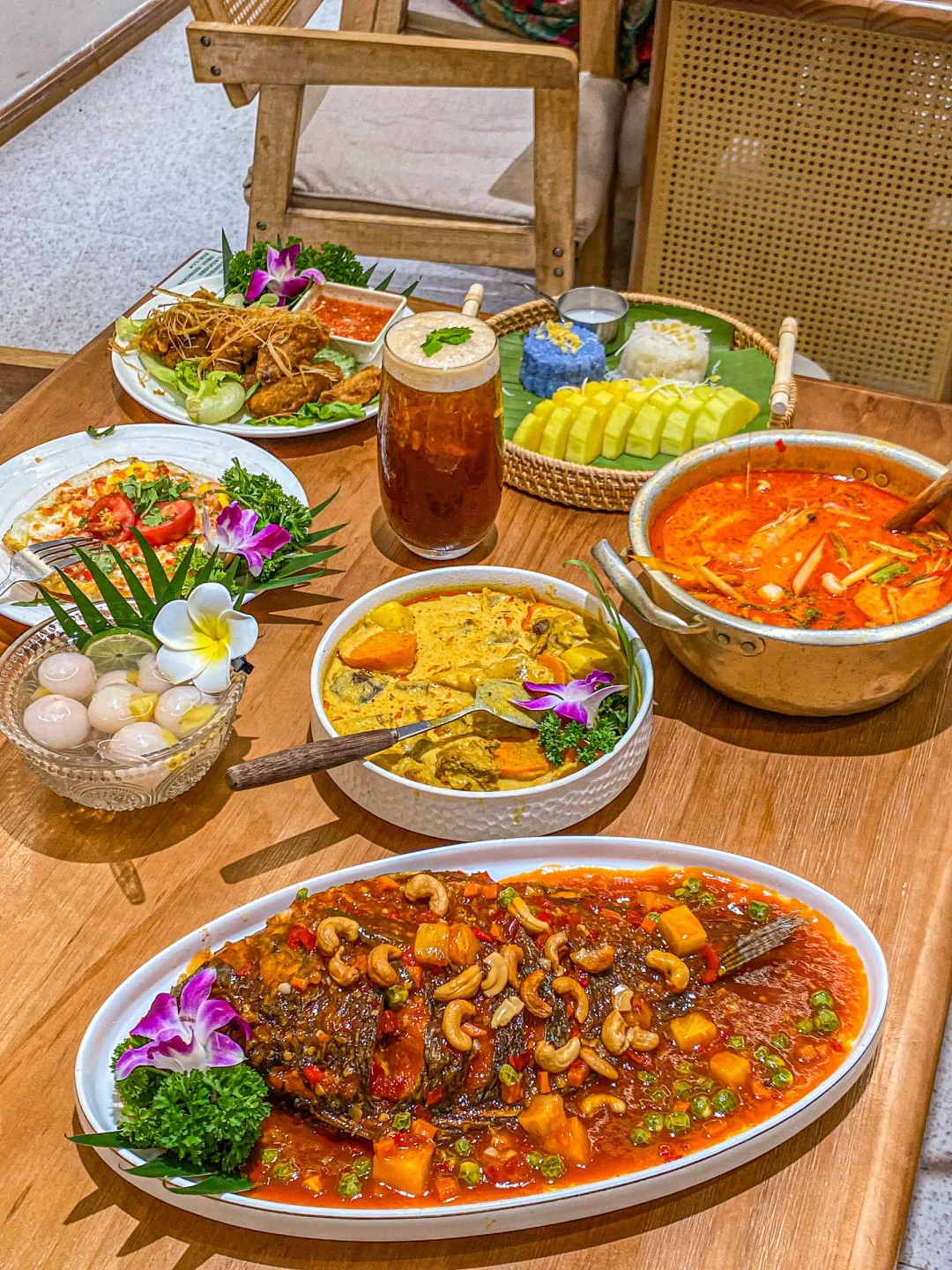 云南🌴西双版纳｜泰式风情，清湄泰餐！