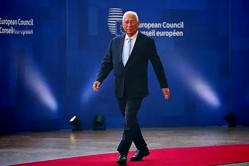 阿联酋总统和欧洲理事会主席坐下来聊了聊中东那摊子事

穆罕默德总统前两天在阿布扎