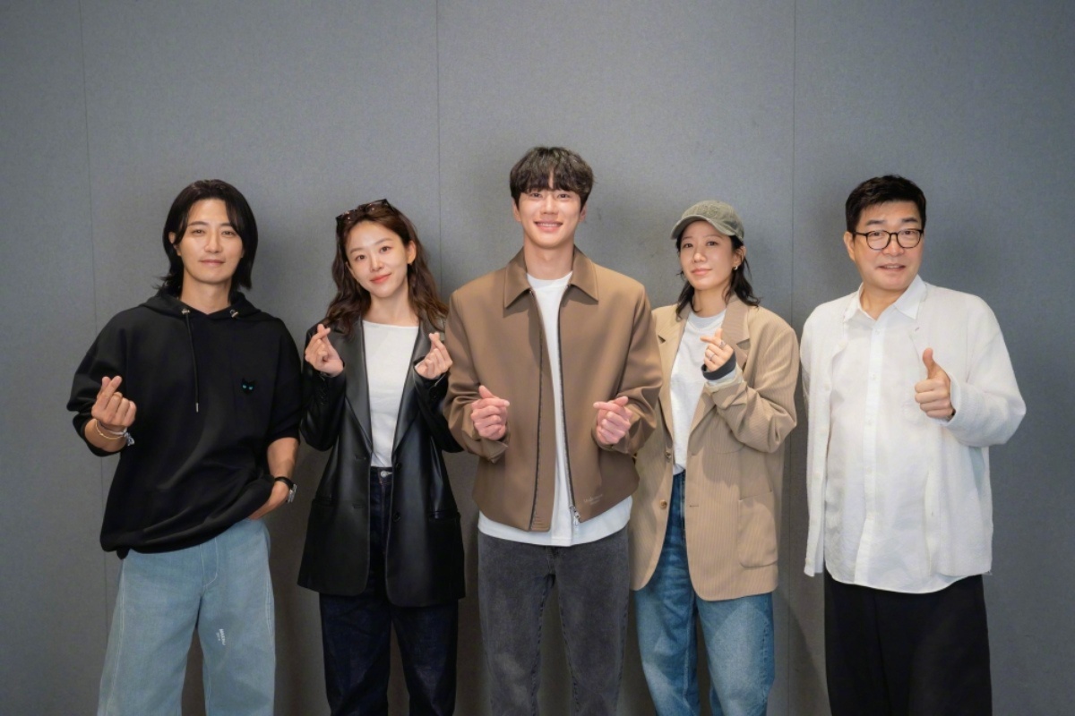 韩剧定档李濬荣孙贤周李宙明全慧珍晋久 主演JTBC新周末剧新进职员姜会长 公开剧