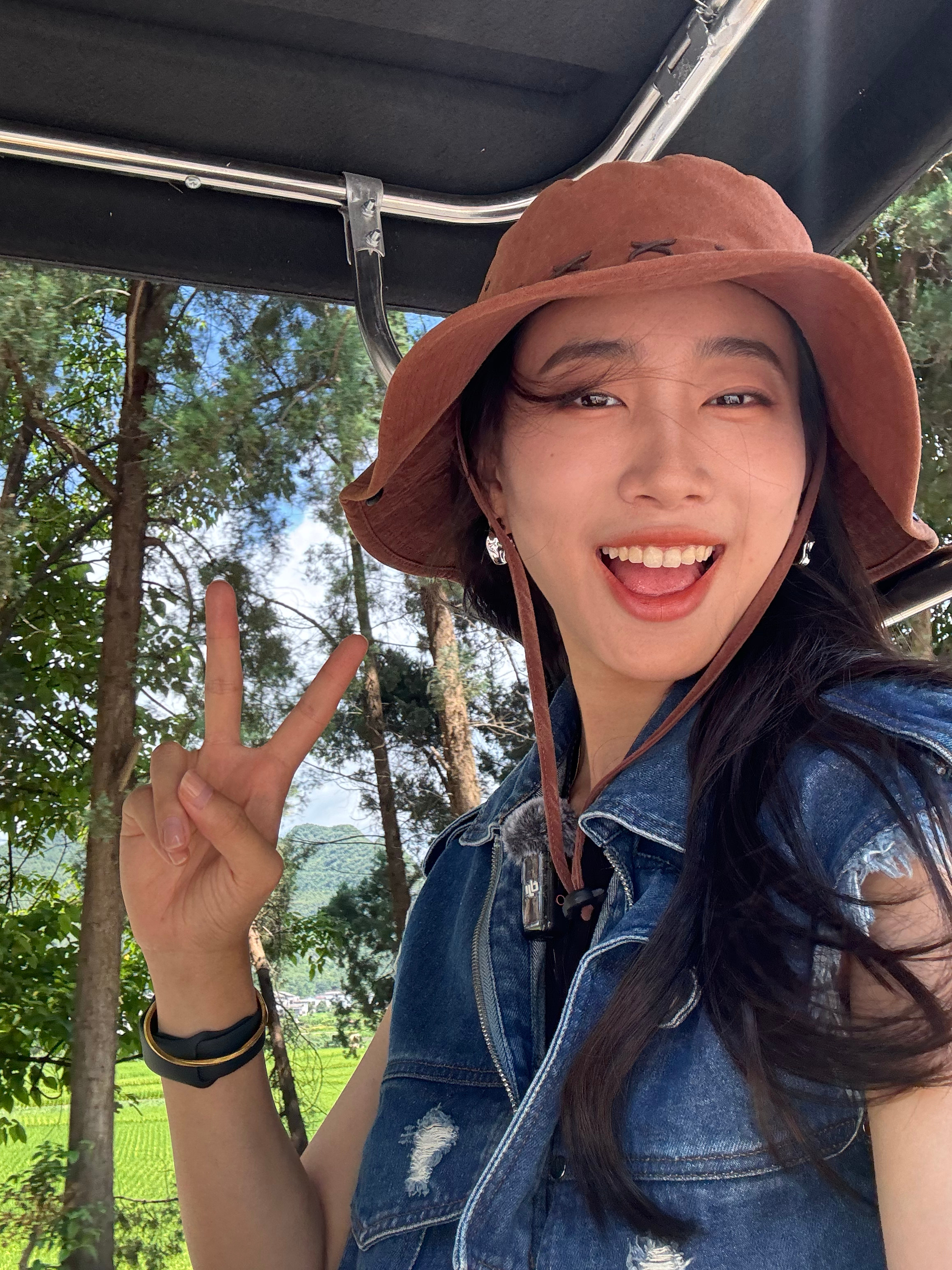 我永远为大自然着迷！！在黔西南度过的 喜欢的一天💚💙 ​​​