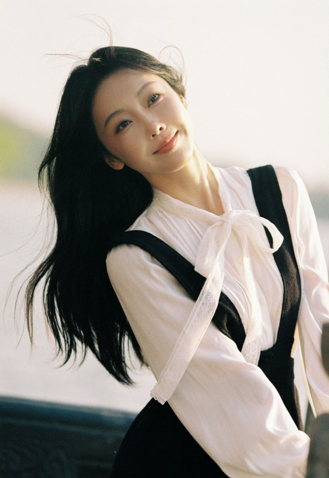 特别喜欢宣璐第一张，阳光普照的模样。苏然大步往前走，🦌也大步往前走。爱你～ 