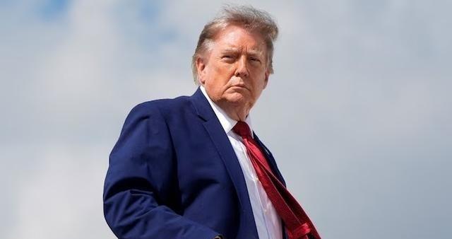 不止要有特朗普级战列舰，美国海军还要有“特朗普”号航母

美国海军正在酝酿一场规