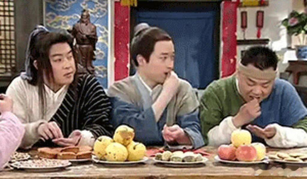 搬个小板凳，开场了你们叫我🙈贾国龙今晚10点全面回应