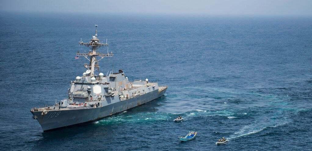 美国海军再次蒙羞，委内瑞拉战斗机飞越美国海军舰艇“展示武力” -

据CBS新闻