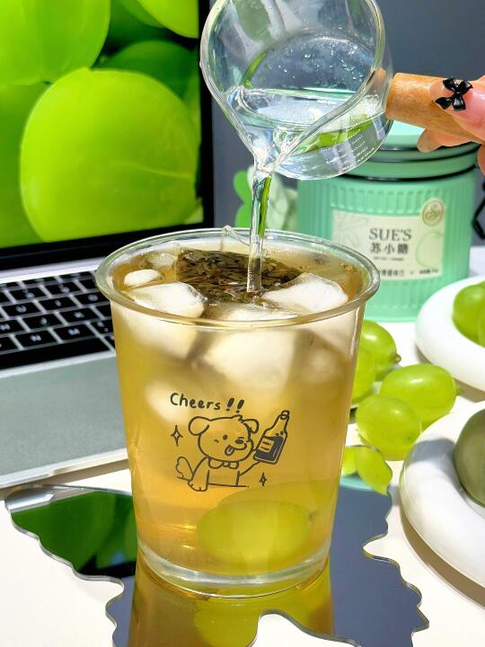 最适合夏天的葡萄冷泡茶出现了！！🤣